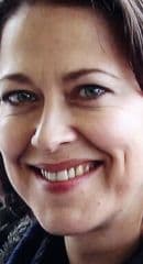 Никола Уокер