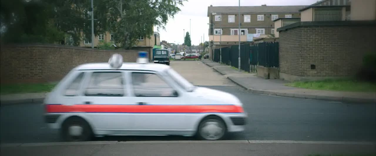 Братья из Гримсби