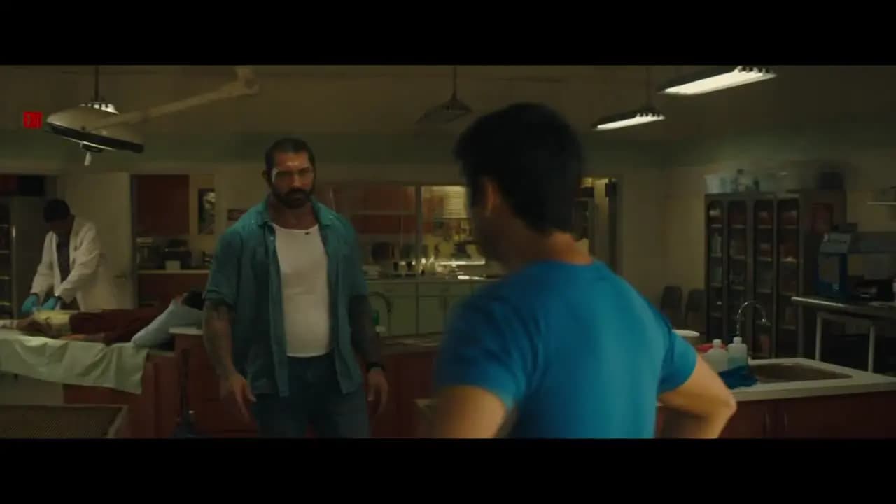 Али, рули!