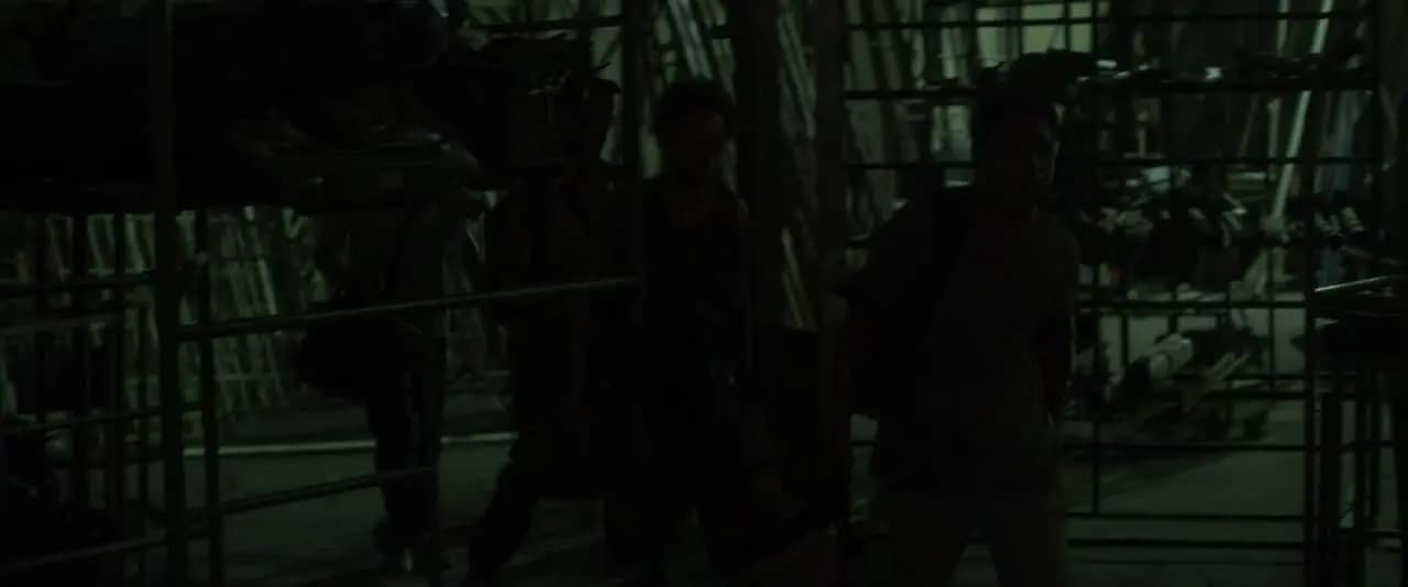 7 заключенных