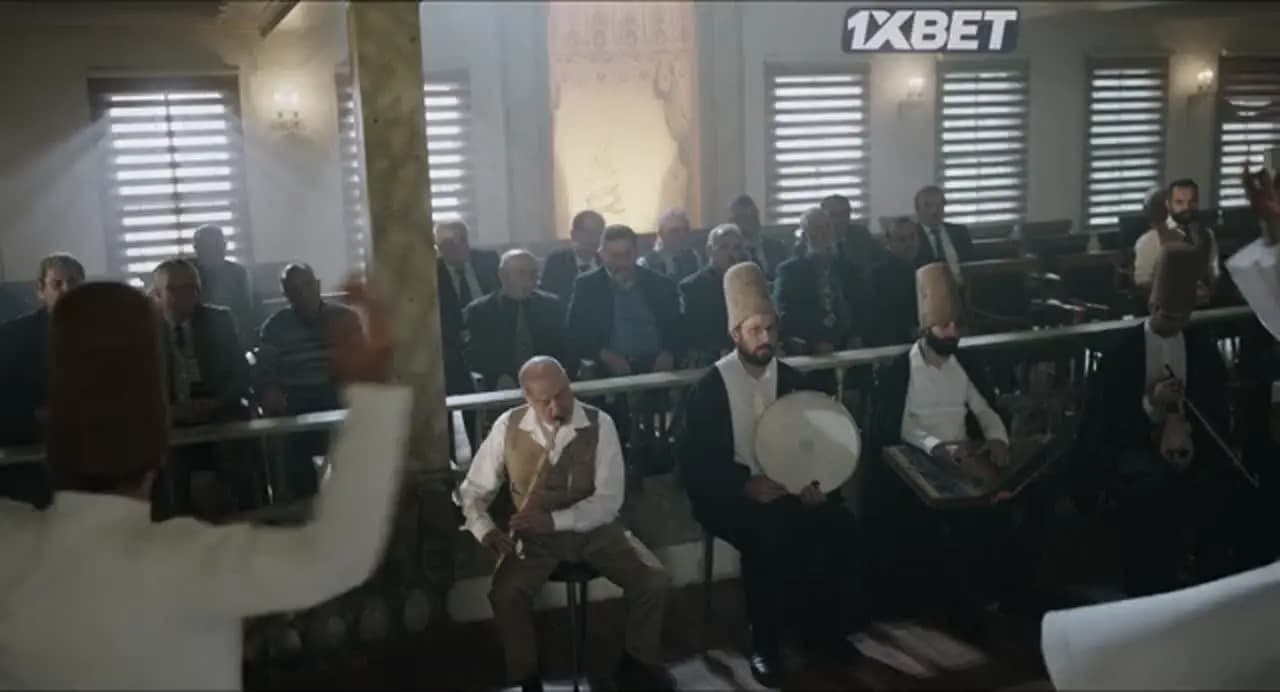 Нарядное пугало