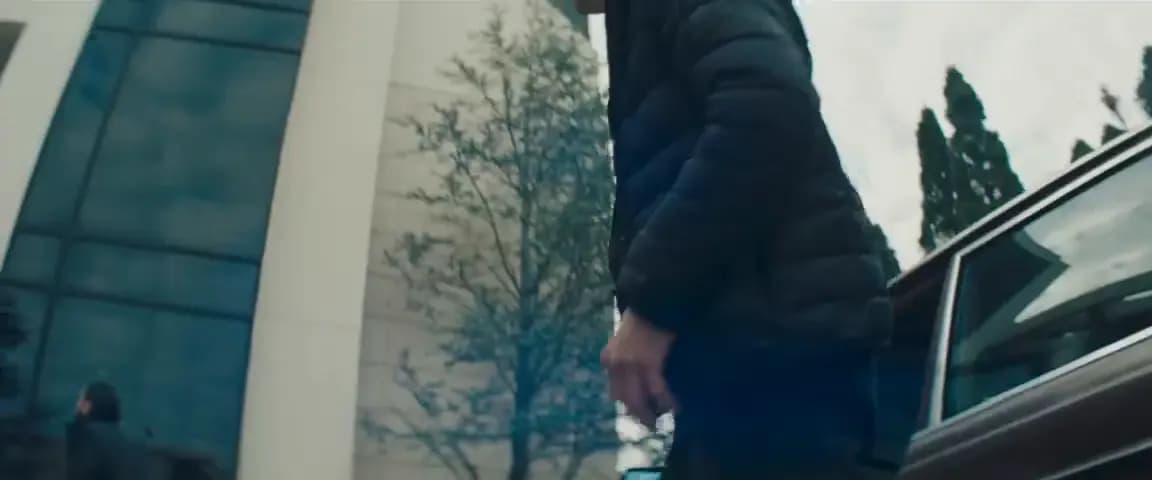 Анора