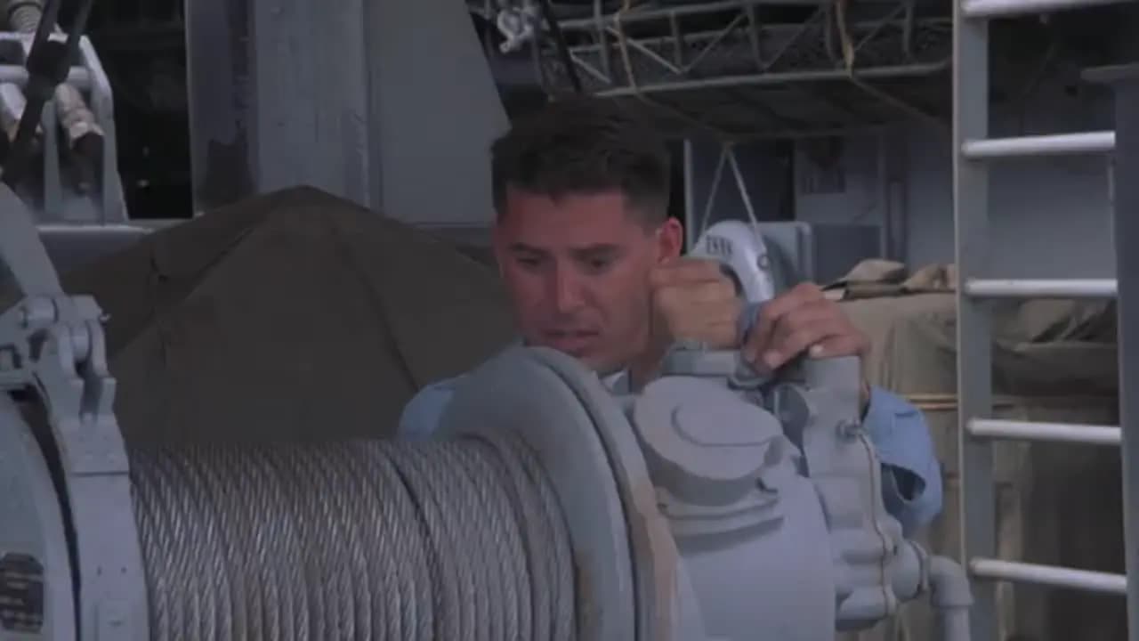 Военный ныряльщик